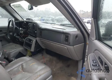 2004 Chevrolet Tahoe Lt из США, поврежденный, VIN 1GNEC13ZX4J106251